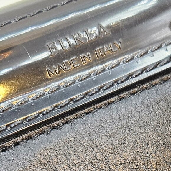 Furla Metropolis Crossbody Bag - Picture 3 of 17